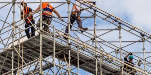 pipe structure construction side